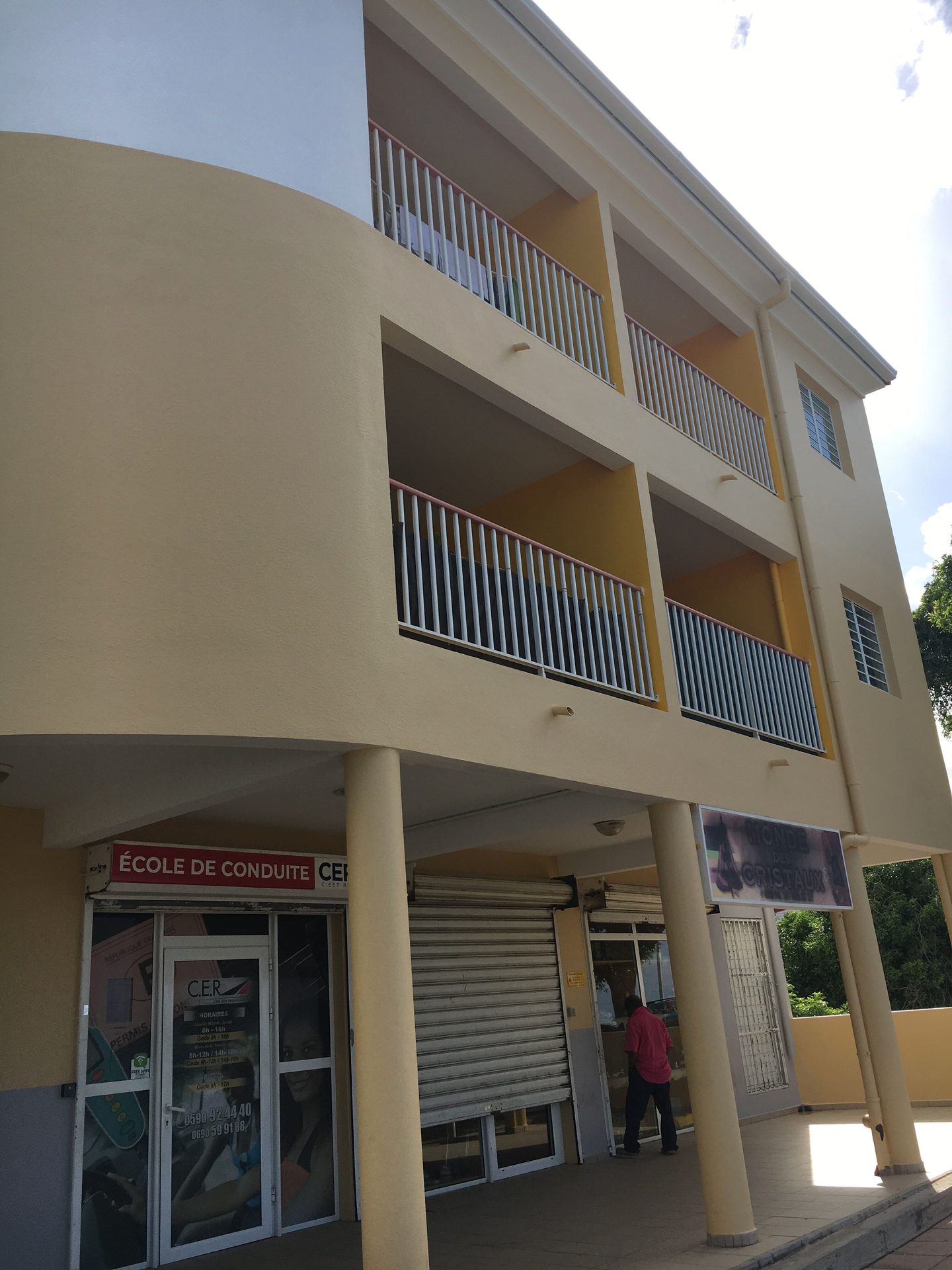 Cales de l'Espérance — Basse-Terre — 97100 Guadeloupe